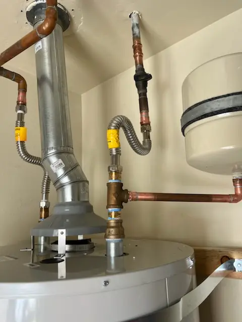 Water heater installation and plumbing repair in Loysburg Gap